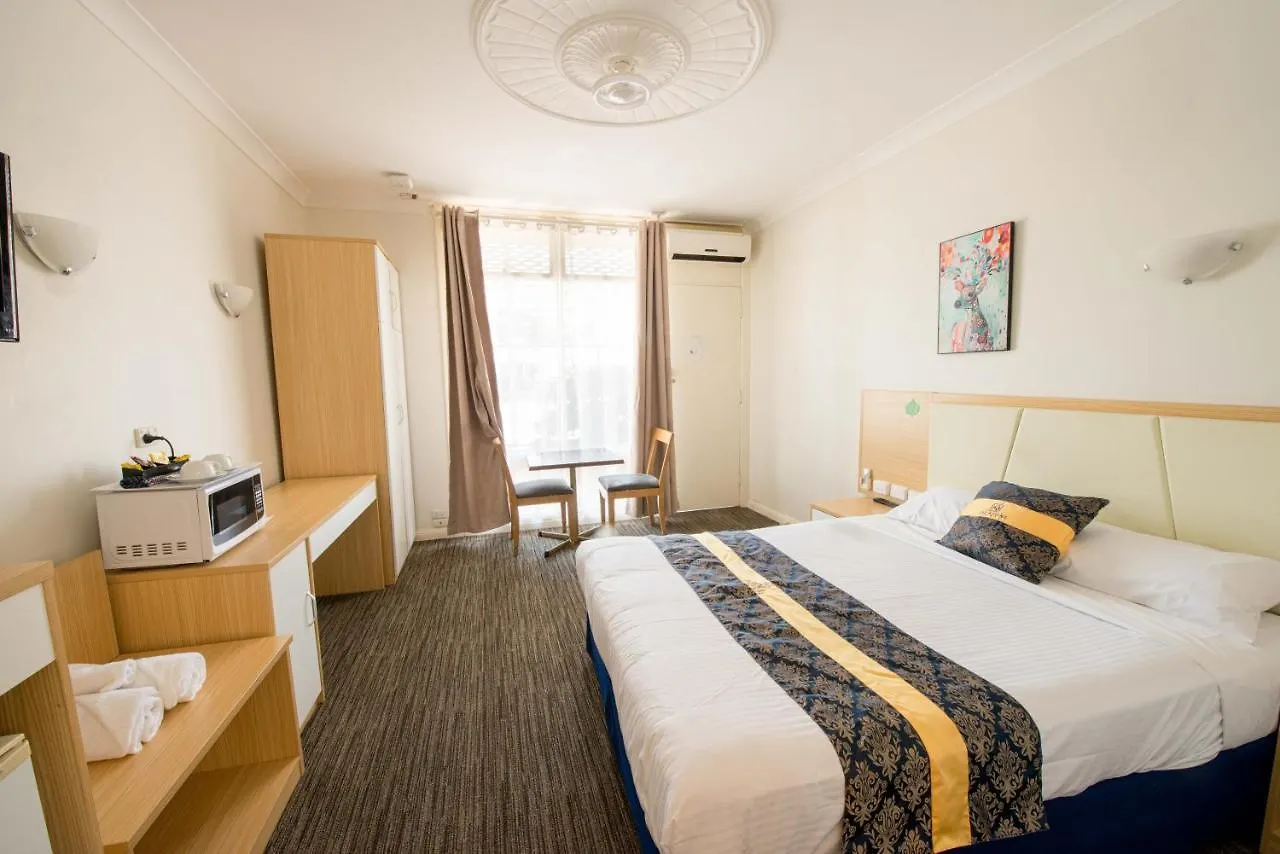 Jacksons Motor Inn Adelaide 3*,